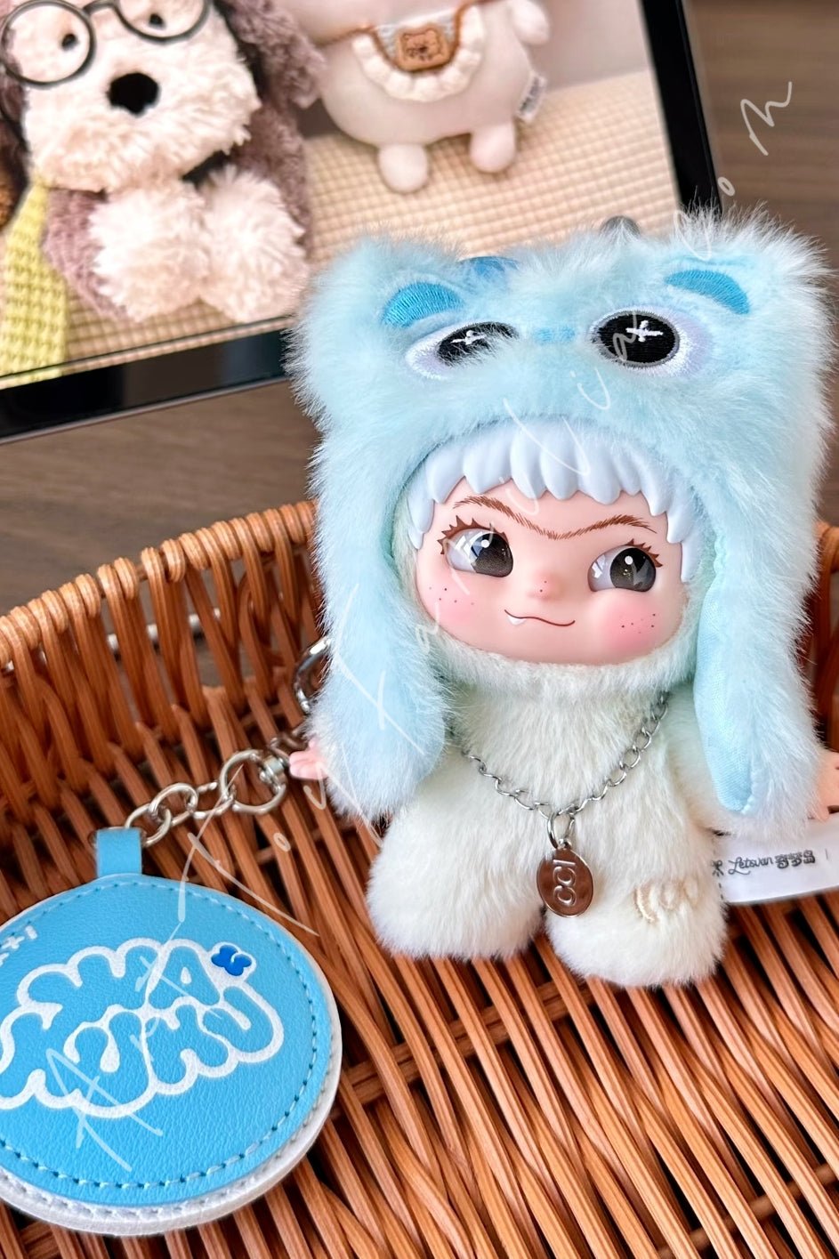 Wakuku On A Roll Plush Series