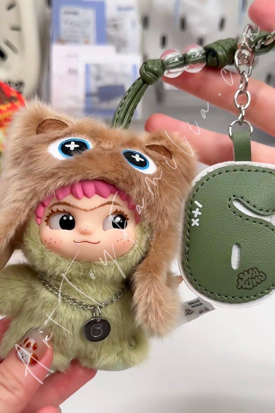 Wakuku On A Roll Plush Series