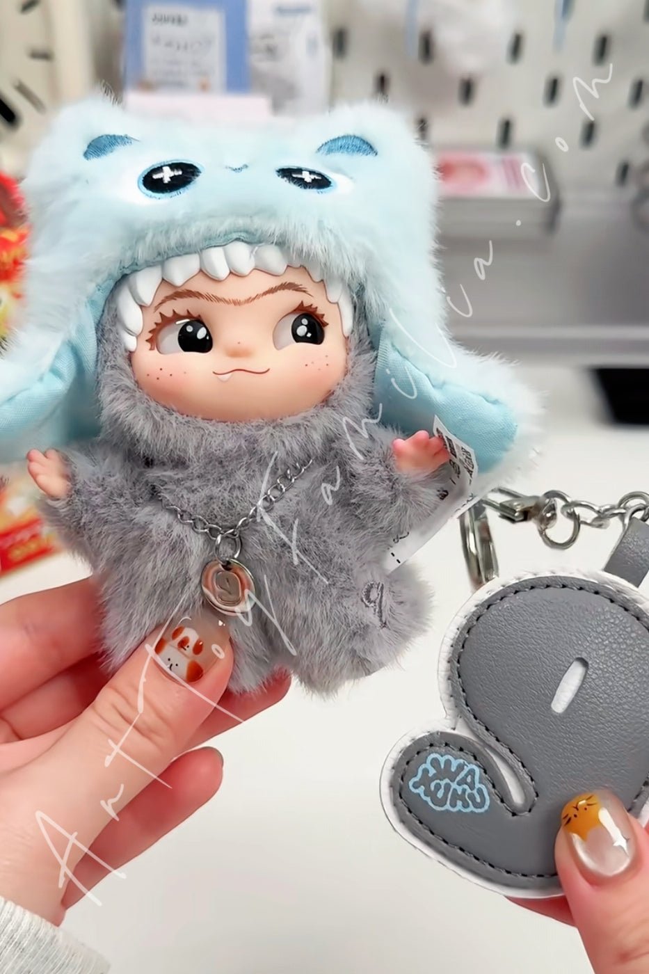Wakuku On A Roll Plush Series