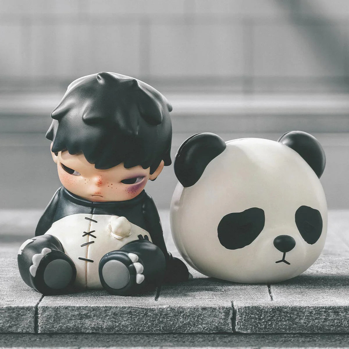 POP MART Hirono Doll Panda 100% Figurine