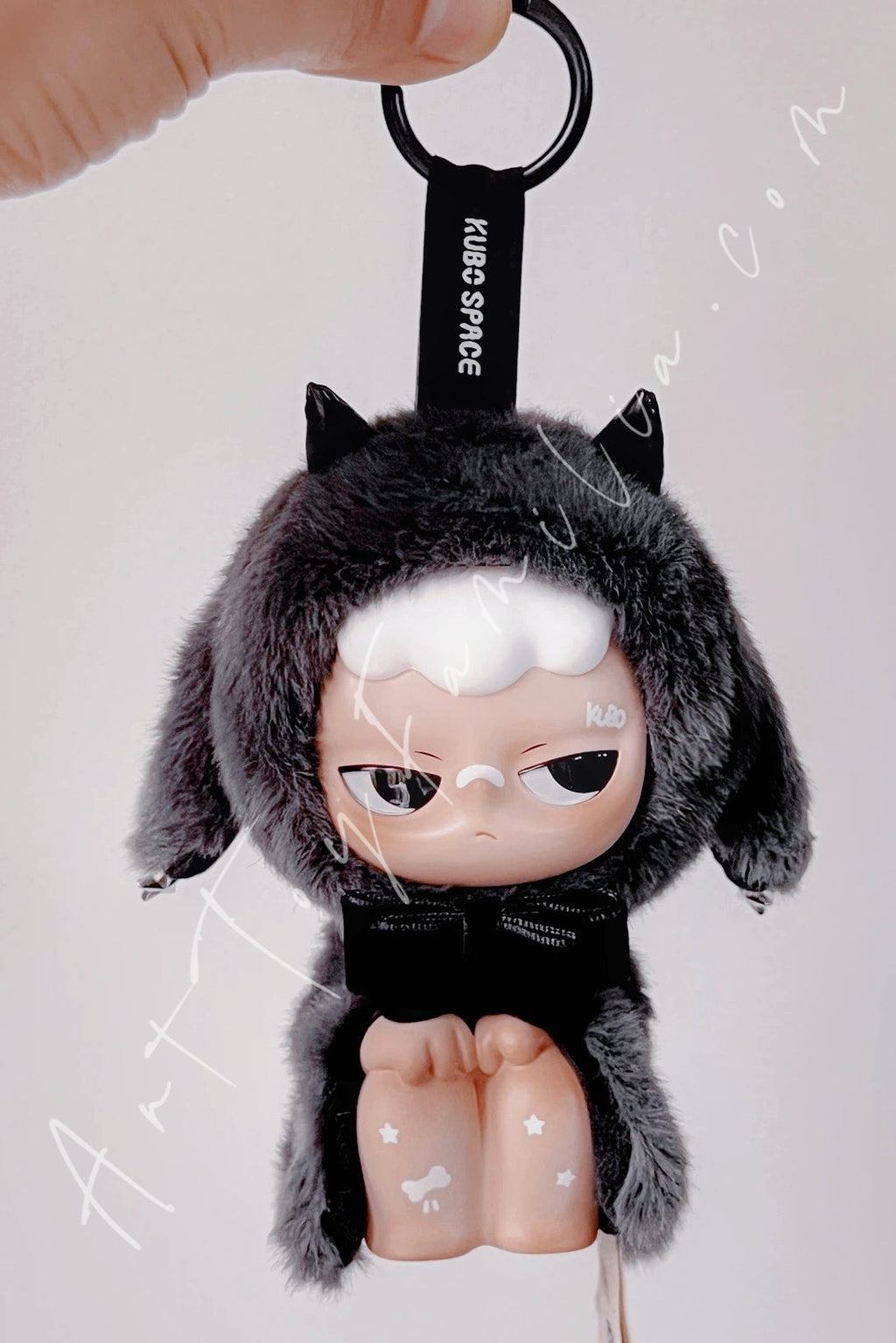 Kubo Shadow Vinyl Plush Doll