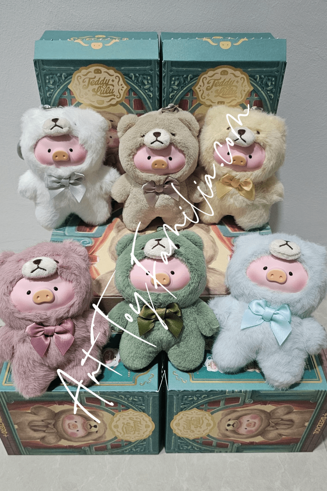 Lulu The Piggy Teddy Lulu Vinyl Plush Blind Box